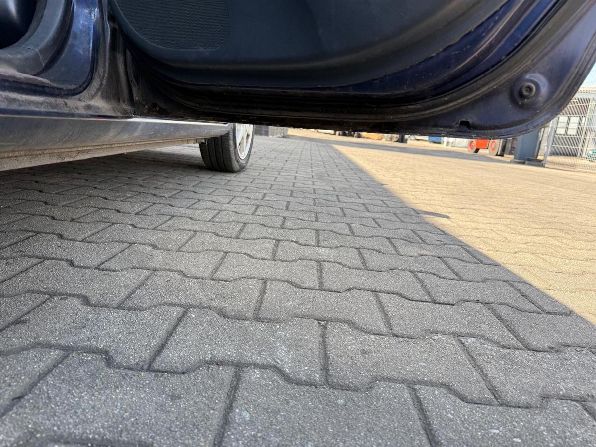 Honda Civic EU7 original Tür hinten rechts B96P Eternal Blue Pearl Rohbau BJ01